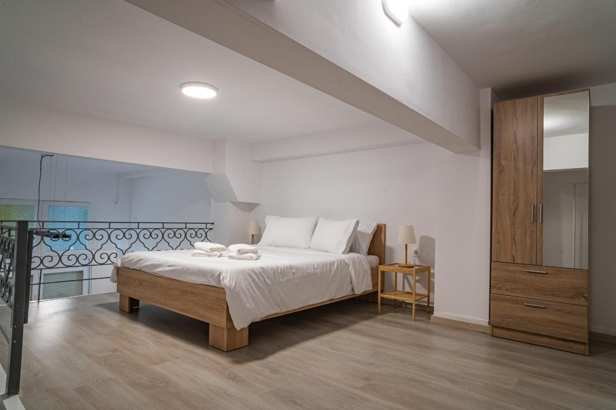 Апартаменты Feel Greek Hospitality #Θ005 Салоники Экстерьер фото